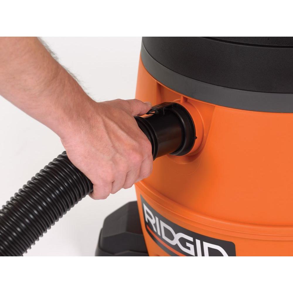 Ridgid Shop Vac Tug-A-Long Locking Vacuum Hose Extension Kit 2-1/2 in. x 7  ft.